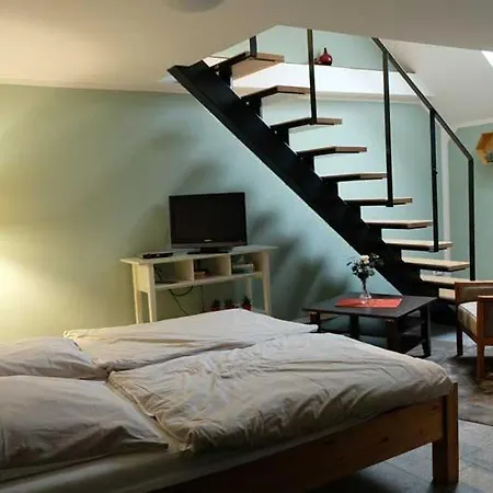 Hoff's Ziegenhof Guest house 3*